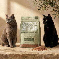 KURO & KAI Arena Natural para Gatos de Hueso de Oliva – Aglomerante, Sin Perfume, Carbón Activo, Poco Polvo, 4,8 kg